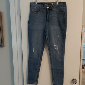 Seven7 Distressed High Rise Skinny Jeans